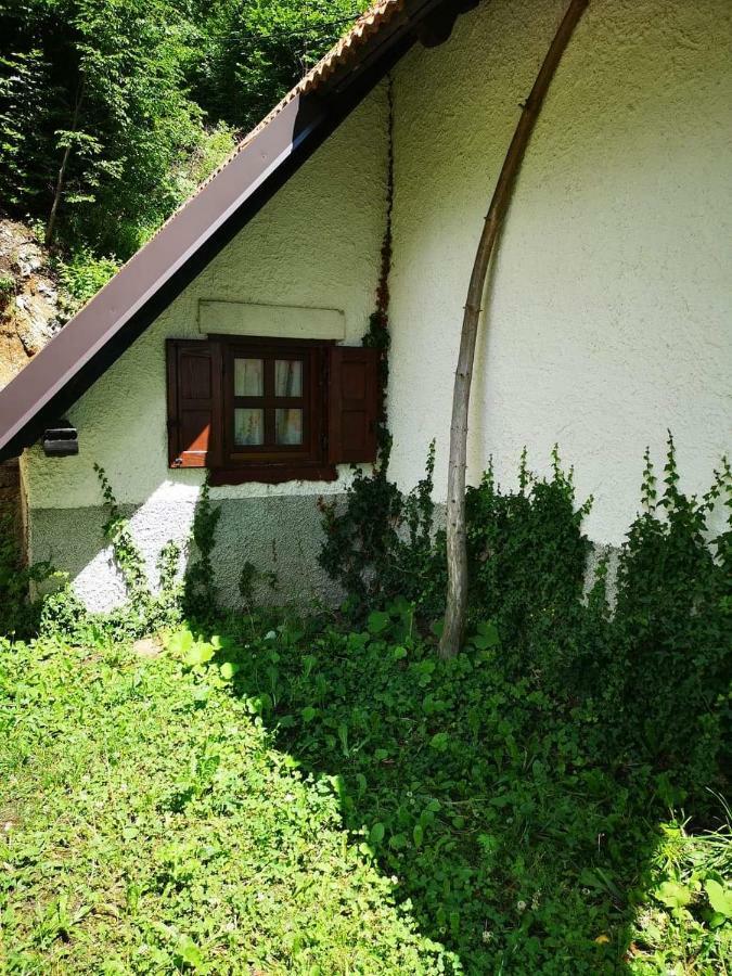 Kopise Apartment Col Exterior photo
